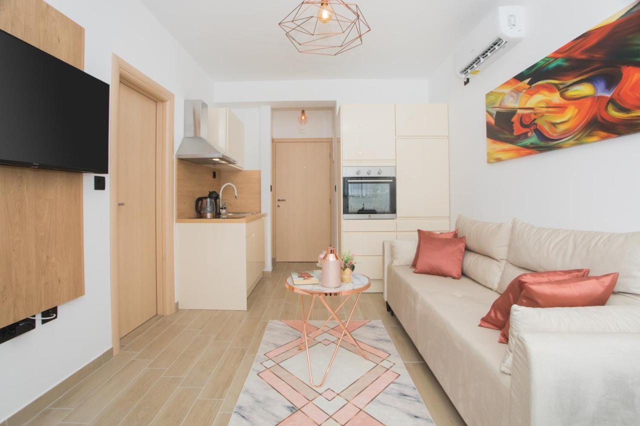 שיבניק Apartmani Rispet מראה חיצוני תמונה